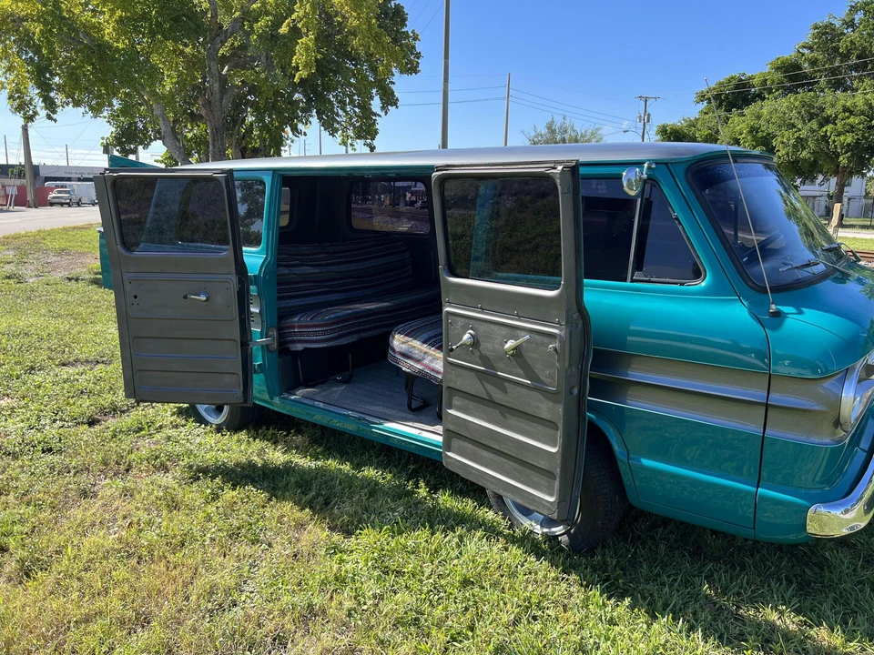 1962 Chevrolet Corvair Greenbrier & Corvan - Image 23 of 31
