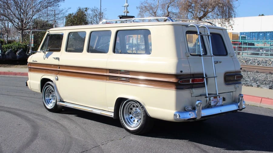 1962 Chevrolet Corvair Greenbrier & Corvan - Image 4 of 10