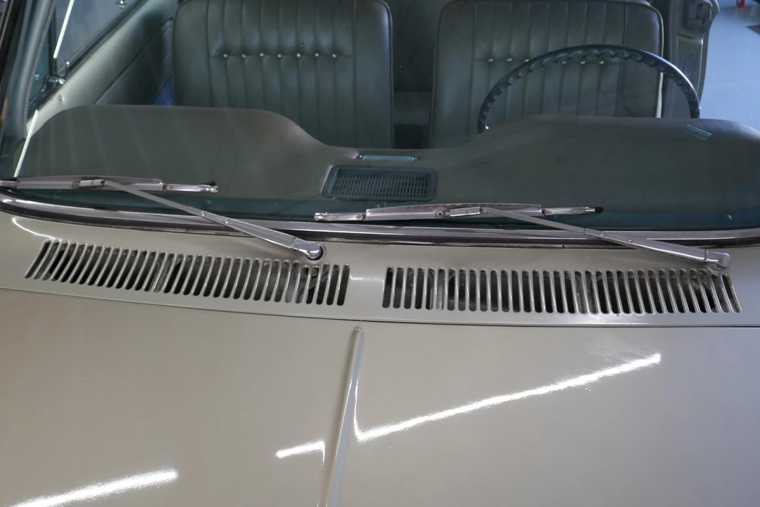 1962 Chevrolet Corvair 1st Gen - Image 22 of 31
