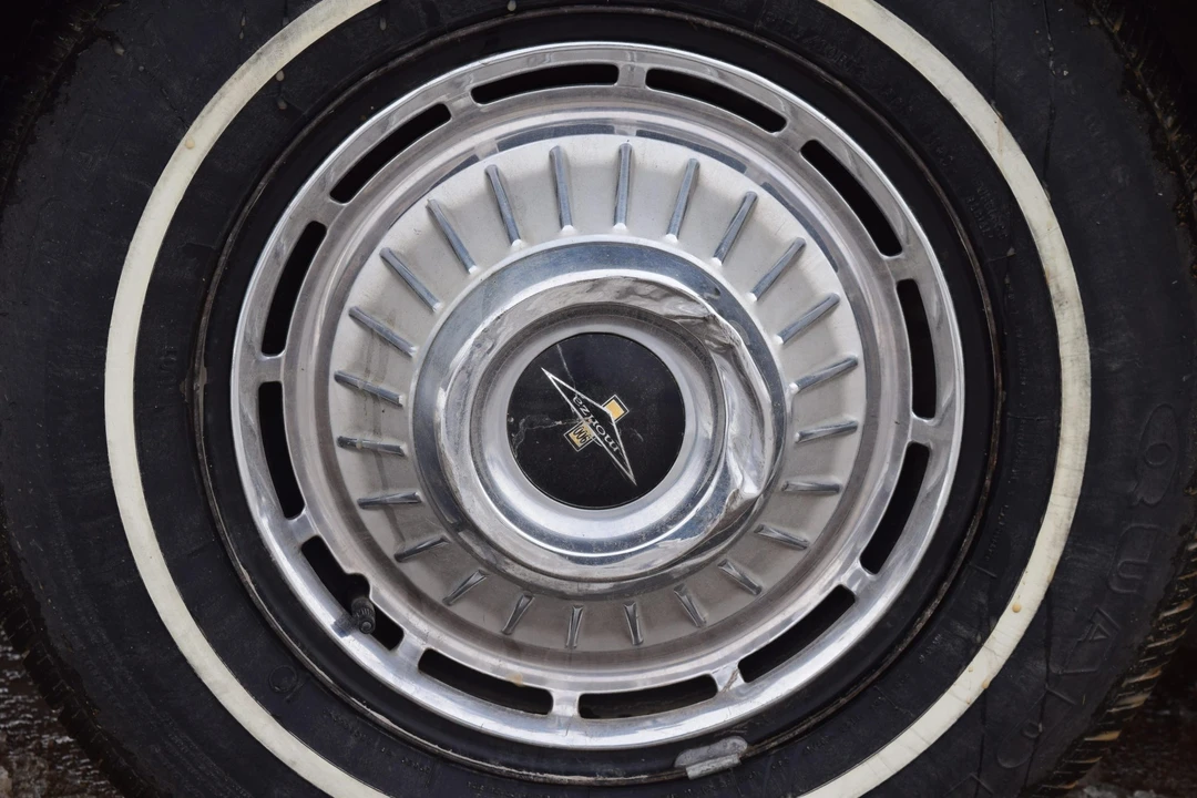1962 Chevrolet Corvair 1st Gen - Image 18 of 31