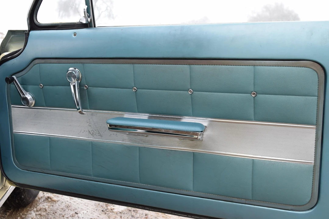 1962 Chevrolet Corvair 1st Gen - Image 24 of 31