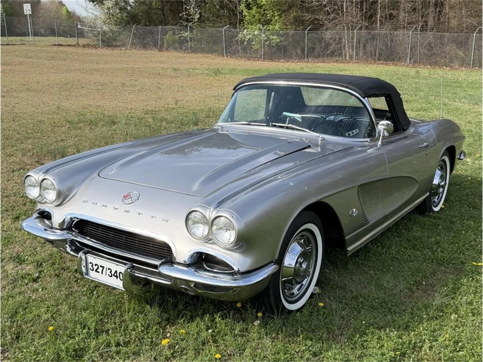1962 Chevrolet Corvette C1 - Image 14 of 31