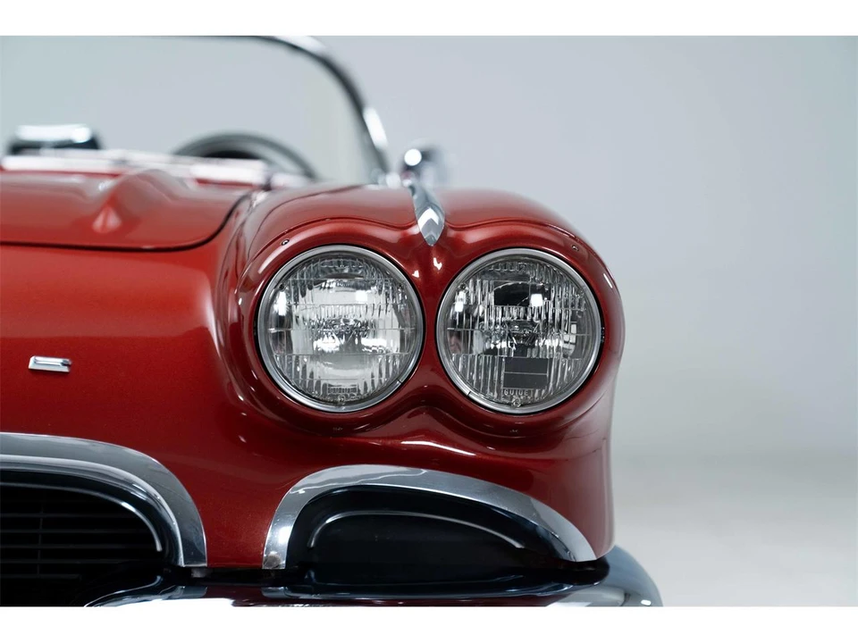 1962 Chevrolet Corvette C1 - Image 16 of 31