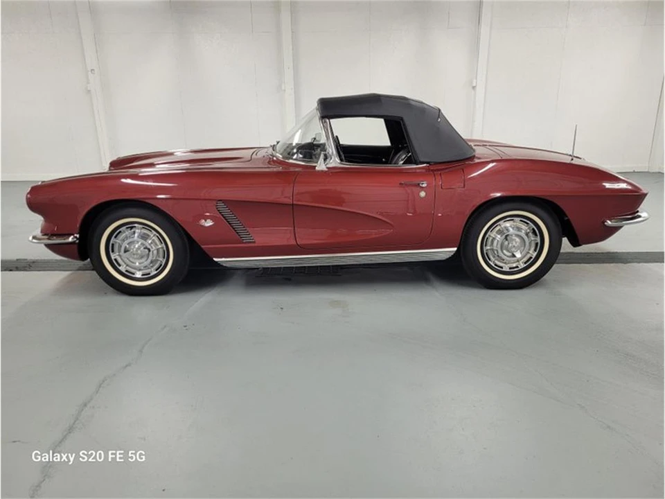 1962 Chevrolet Corvette C1 - Image 13 of 31
