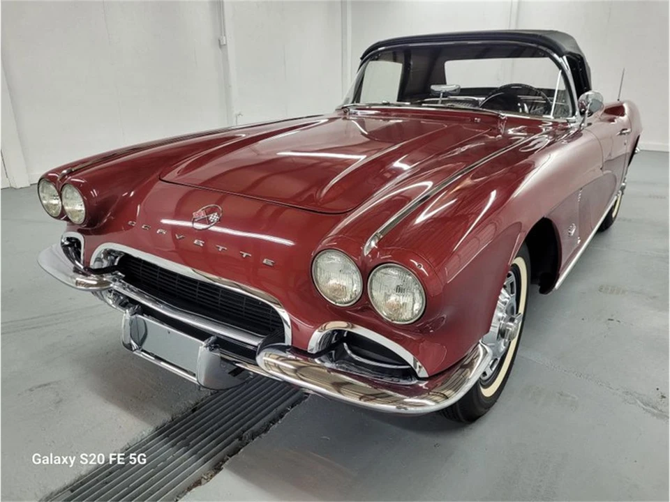 1962 Chevrolet Corvette C1 - Image 14 of 31