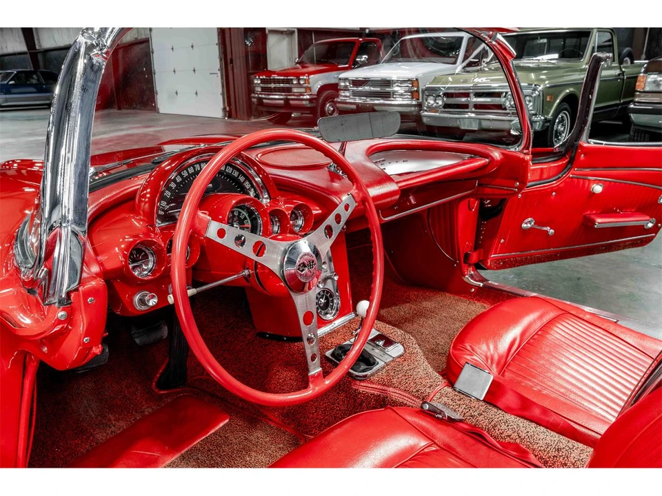 1962 Chevrolet Corvette C1 - Image 13 of 24