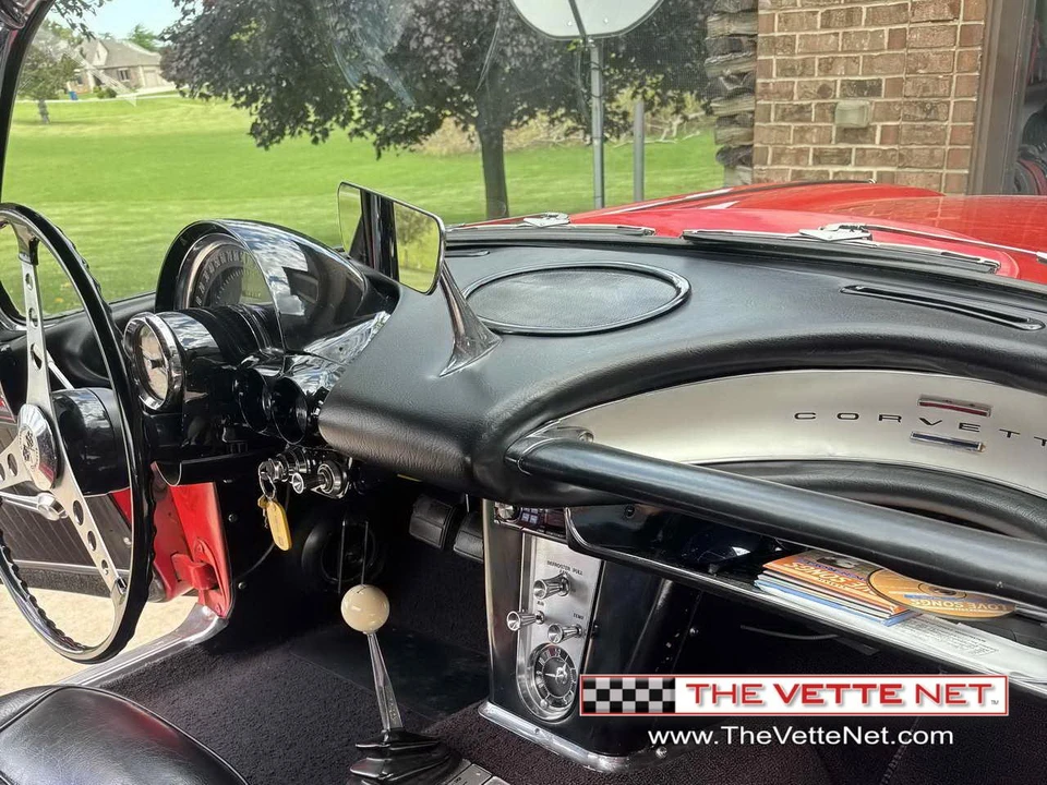 1962 Chevrolet Corvette C1 - Image 11 of 25