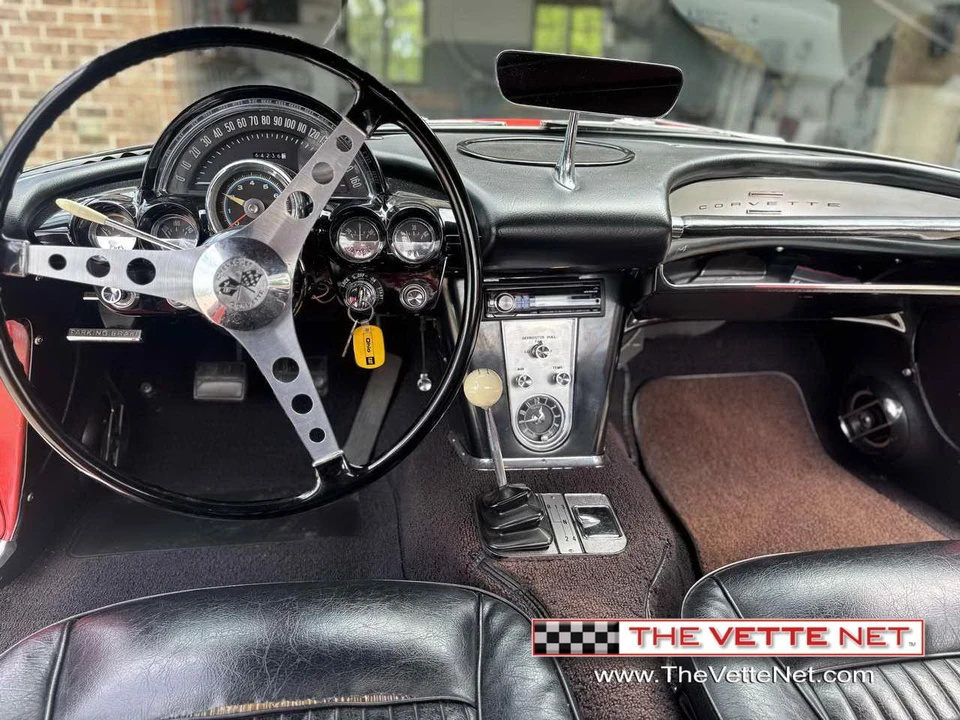 1962 Chevrolet Corvette C1 - Image 14 of 25