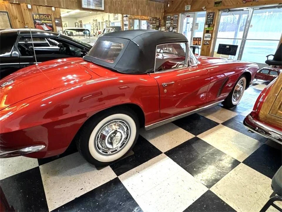 1962 Chevrolet Corvette C1 - Image 16 of 31
