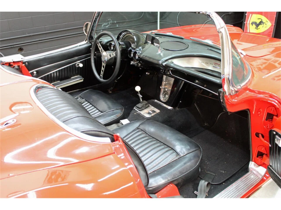 1962 Chevrolet Corvette C1 - Image 23 of 31