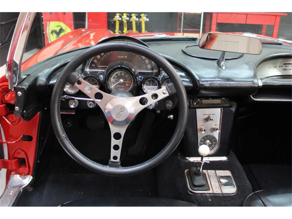1962 Chevrolet Corvette C1 - Image 24 of 31