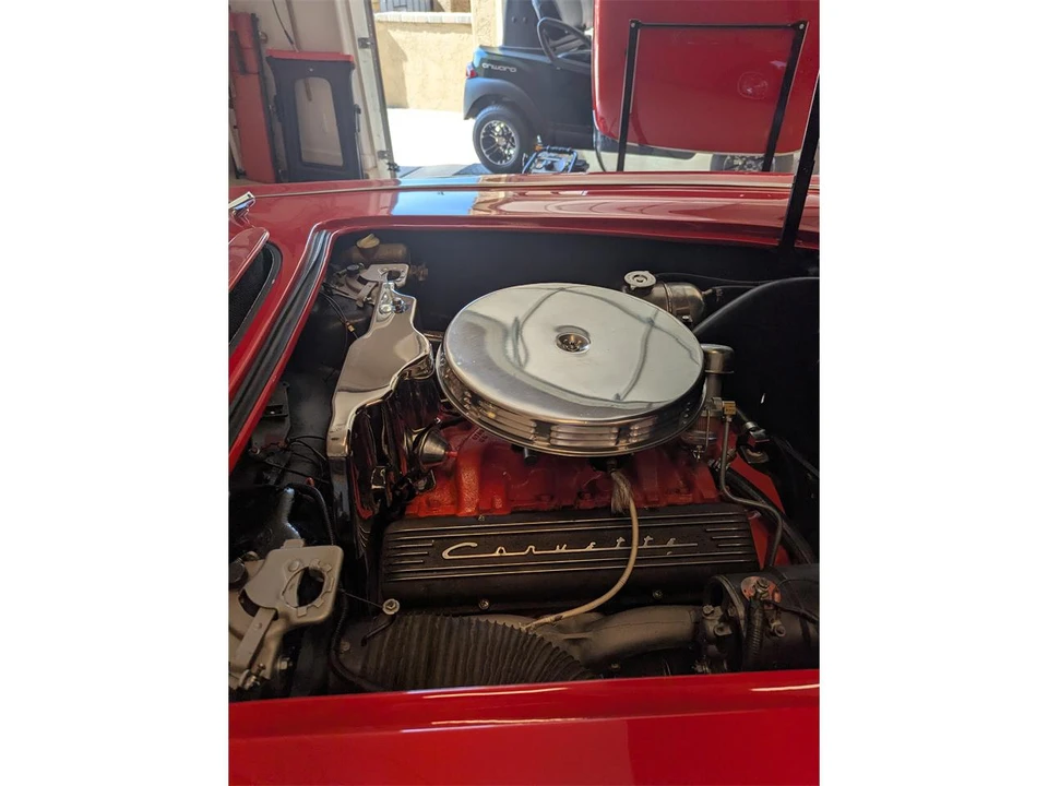 1962 Chevrolet Corvette C1 - Image 24 of 31