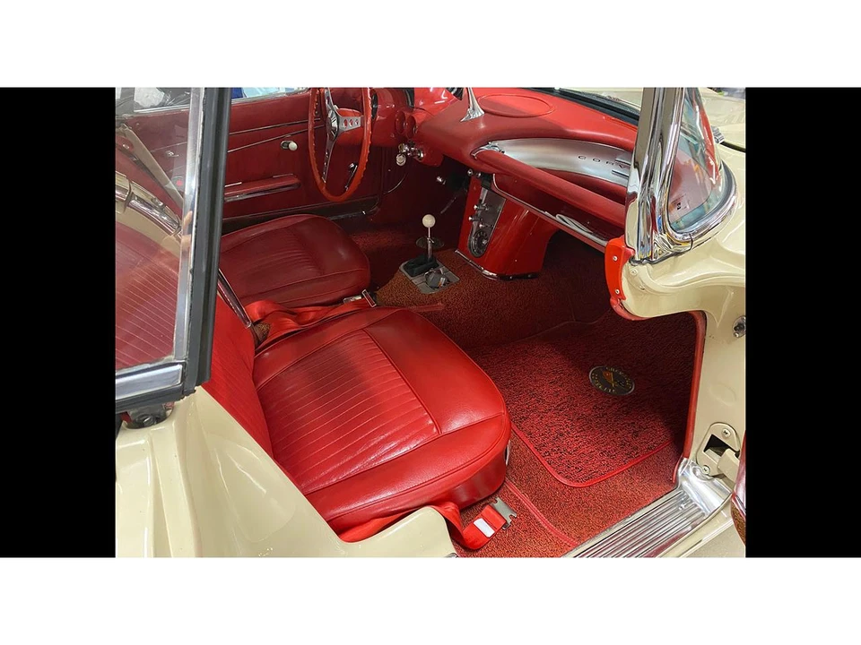1962 Chevrolet Corvette C1 - Image 6 of 11