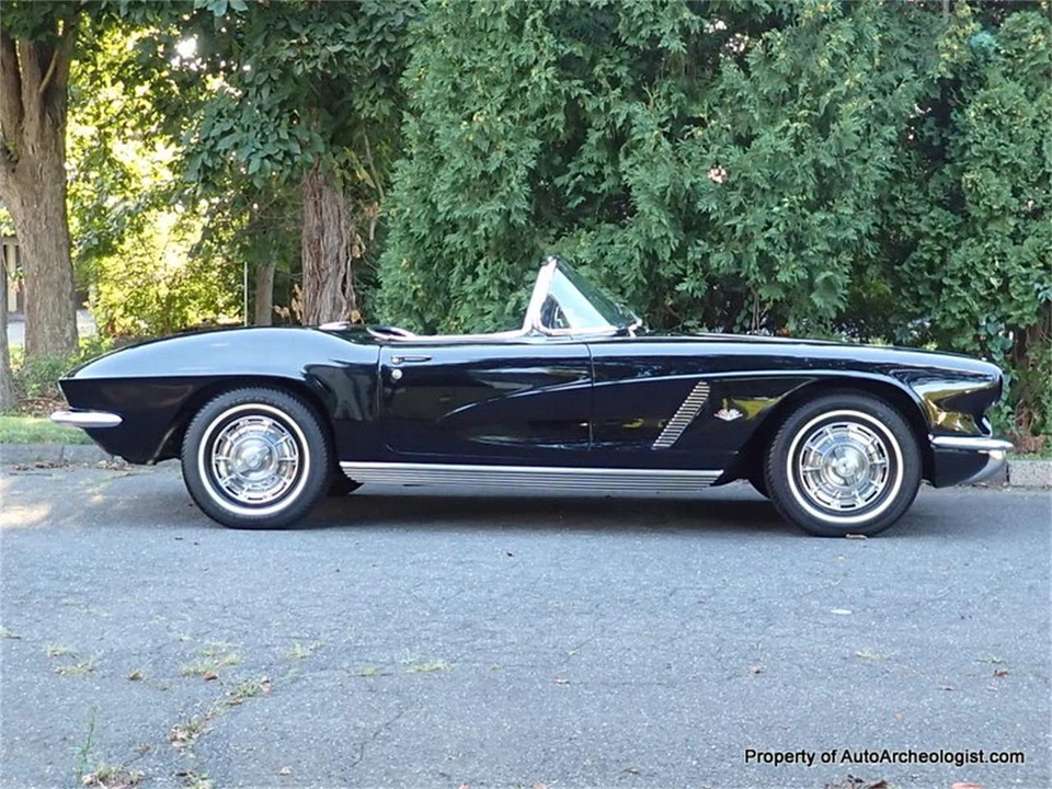1962 Chevrolet Corvette C1 - Image 2 of 24