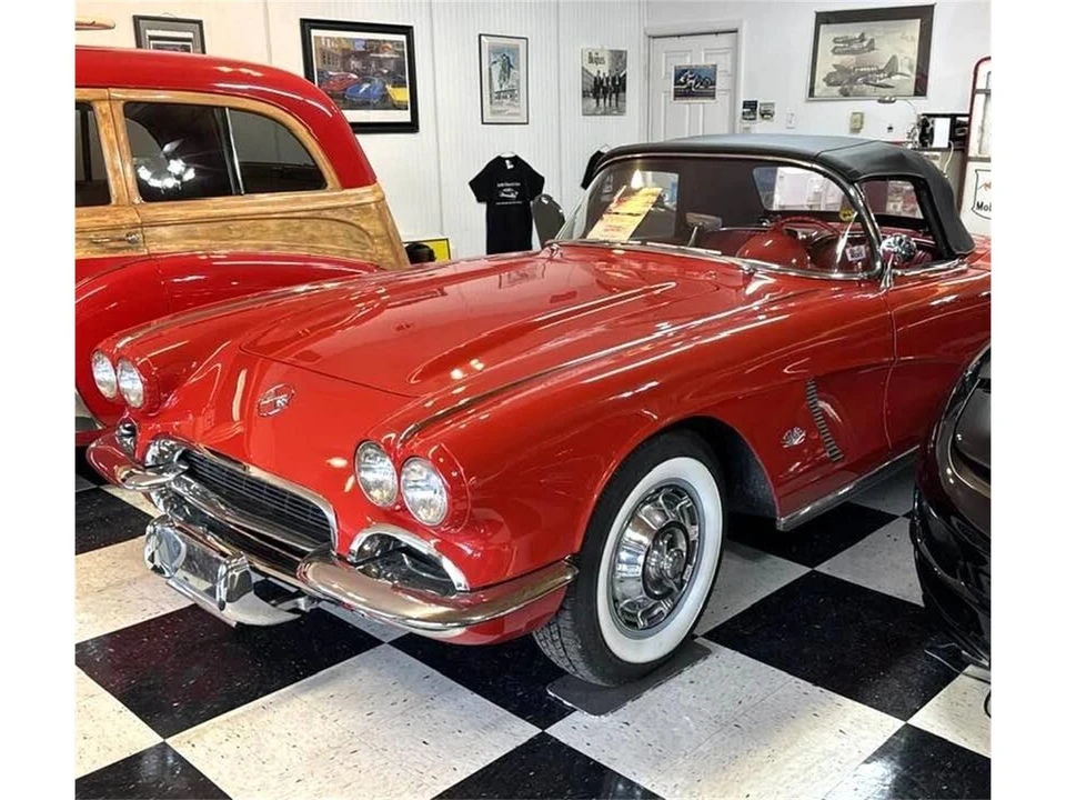 1962 Chevrolet Corvette C1 - Image 18 of 31