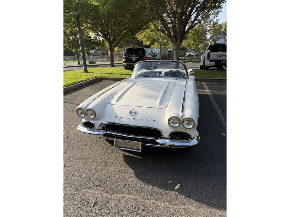 1962 Chevrolet Corvette C1 - Image 12 of 31