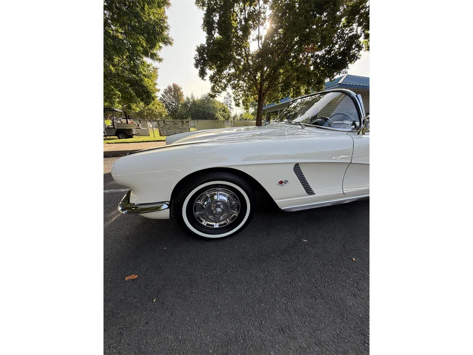 1962 Chevrolet Corvette C1 - Image 15 of 31