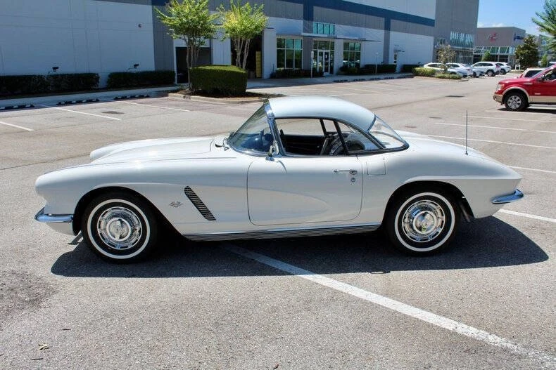 1962 Chevrolet Corvette C1 - Image 11 of 31