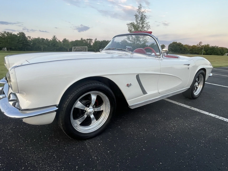 1962 Chevrolet Corvette C1 - Image 18 of 31