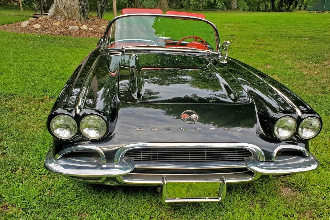 1962 Chevrolet Corvette - Image 4 of 23