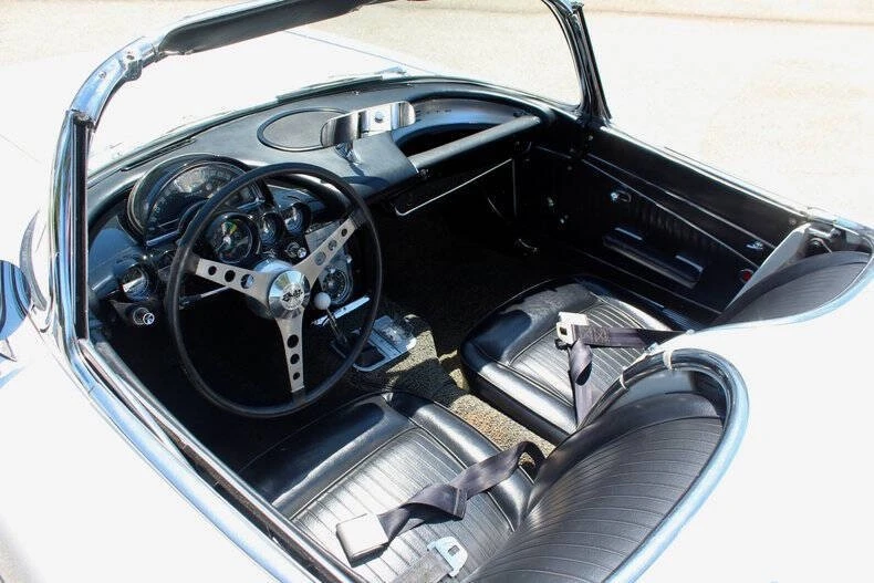 1962 Chevrolet Corvette C1 - Image 30 of 31