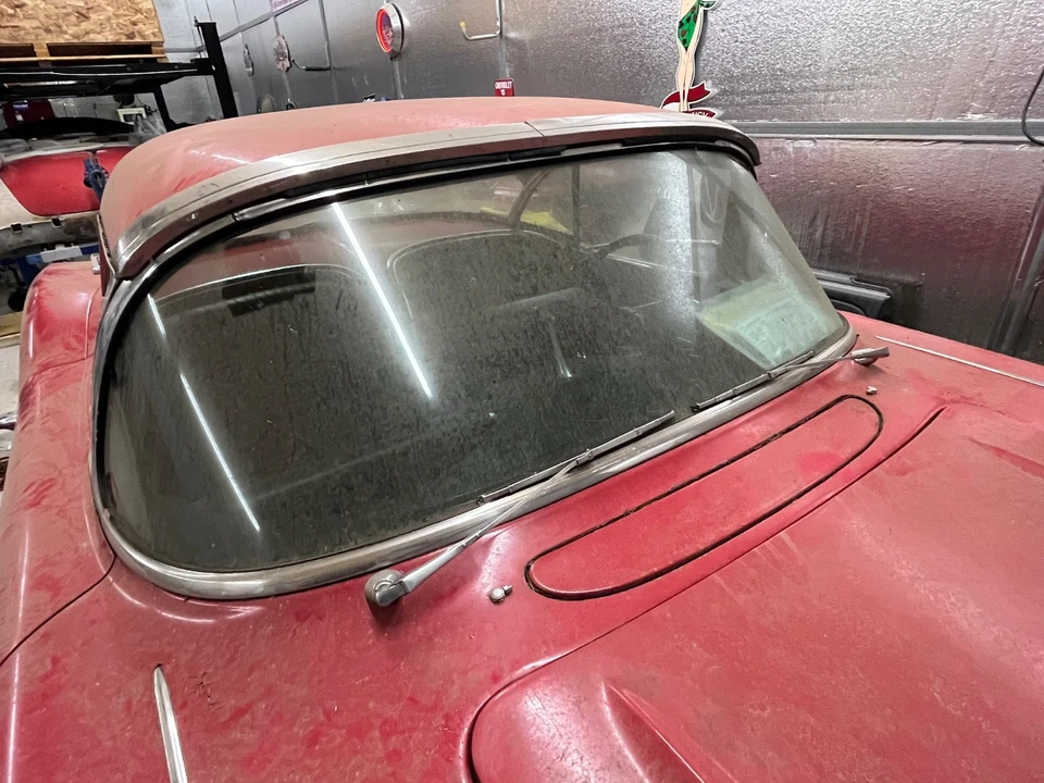 1962 Chevrolet Corvette C1 - Image 10 of 24