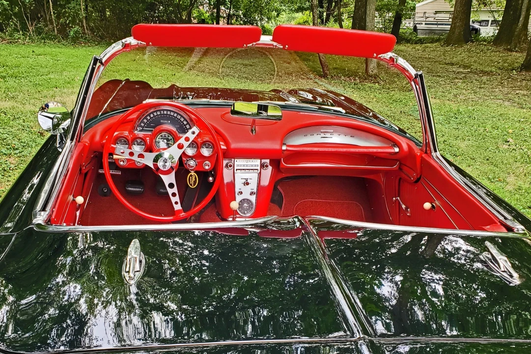 1962 Chevrolet Corvette - Image 6 of 23