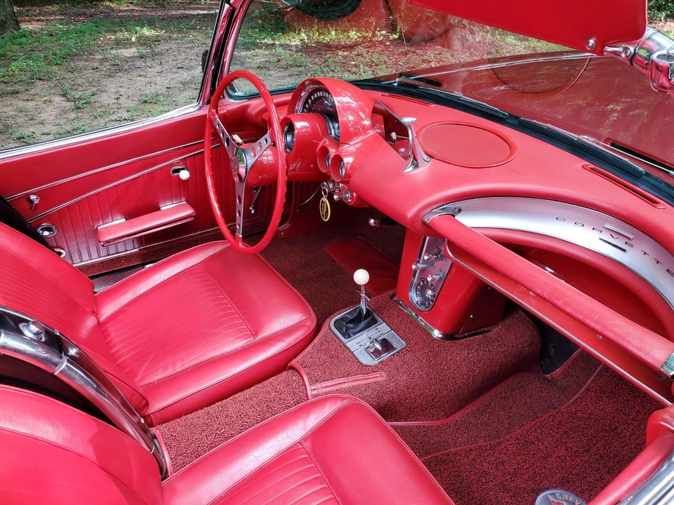 1962 Chevrolet Corvette - Image 12 of 23