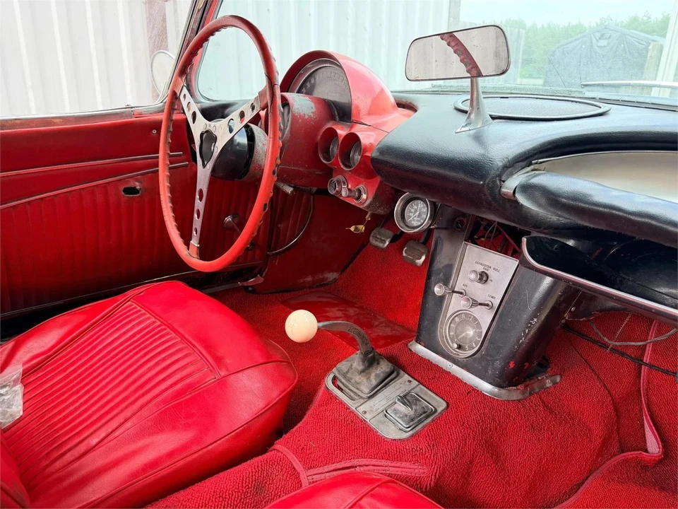 1962 Chevrolet Corvette C1 - Image 9 of 10