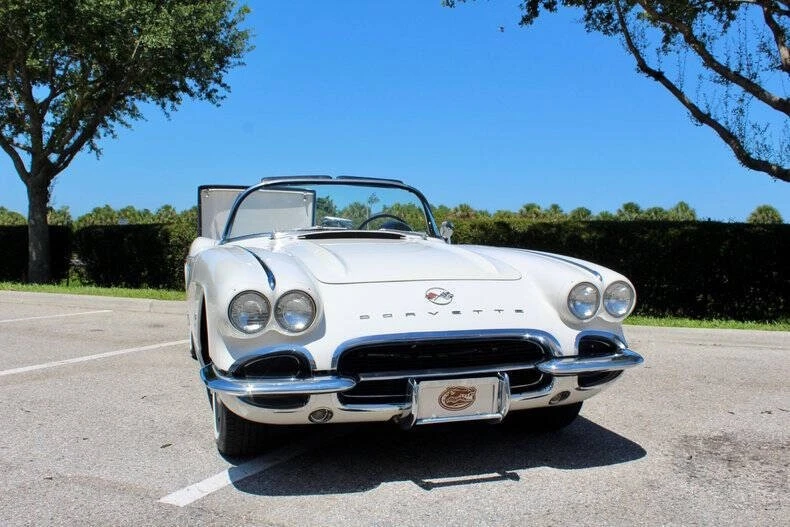 1962 Chevrolet Corvette C1 - Image 15 of 31