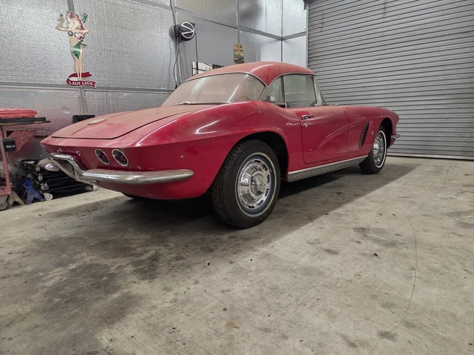 1962 Chevrolet Corvette C1 - Image 2 of 24