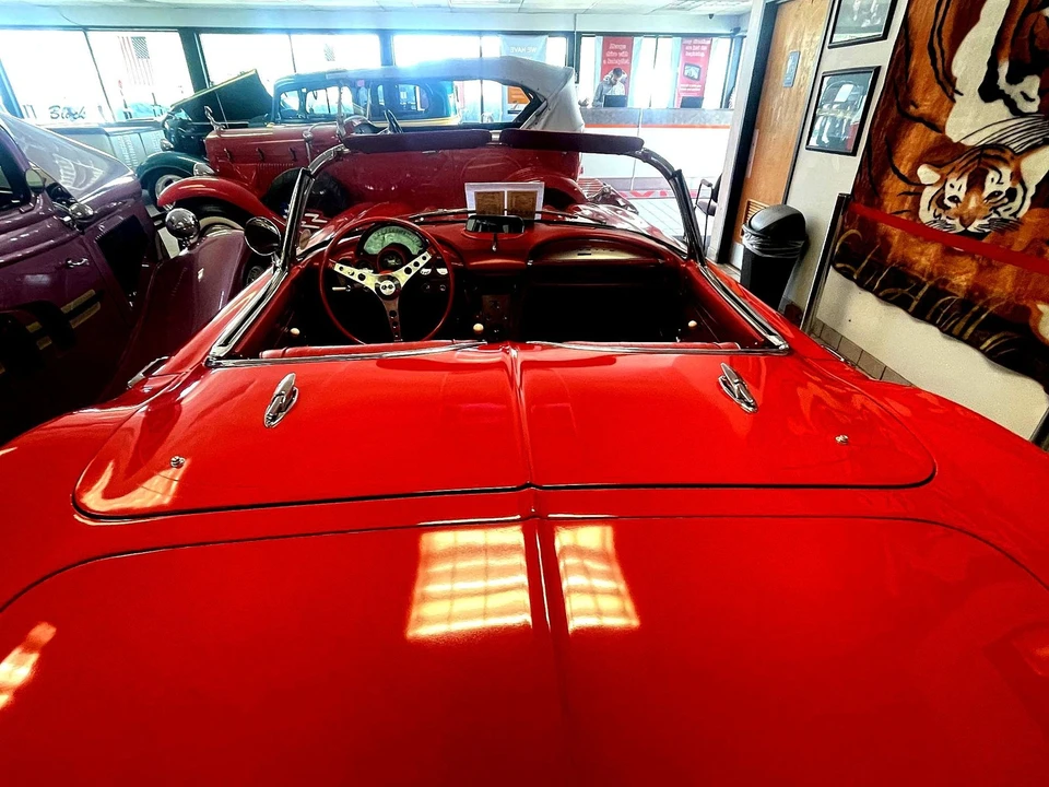 1962 Chevrolet Corvette C1 - Image 31 of 31