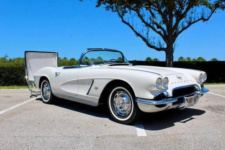 1962 Chevrolet Corvette C1 - Image 14 of 31