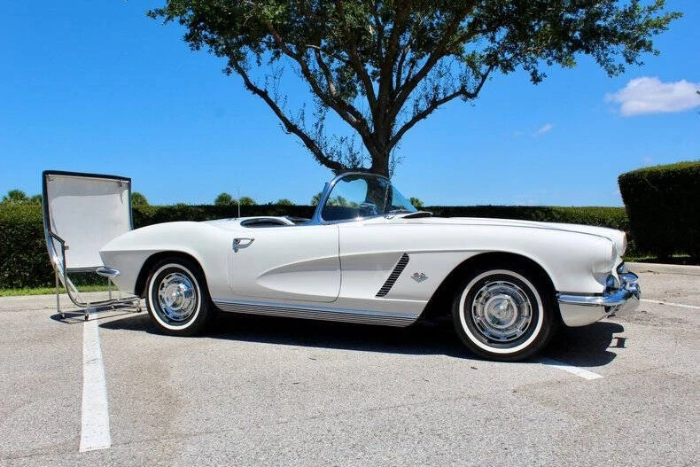 1962 Chevrolet Corvette C1 - Image 13 of 31