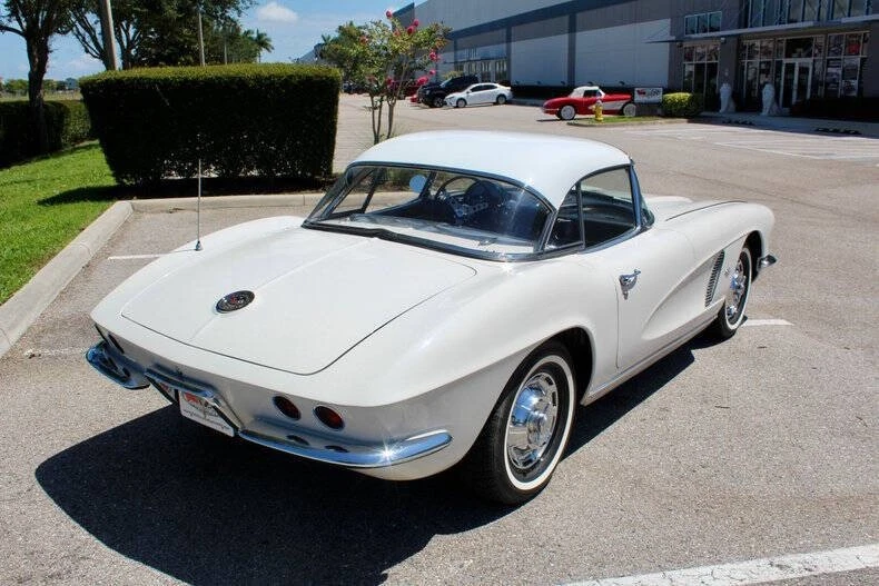 1962 Chevrolet Corvette C1 - Image 7 of 31