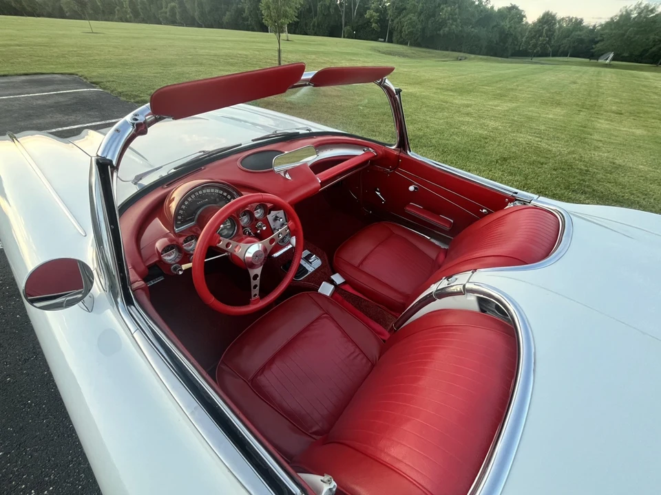 1962 Chevrolet Corvette C1 - Image 26 of 31