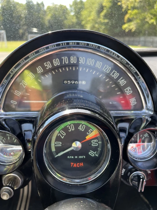1962 Chevrolet Corvette C1 - Image 19 of 24