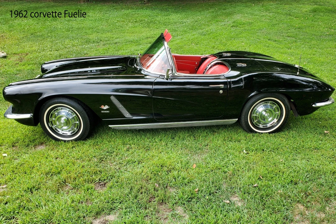 1962 Chevrolet Corvette - Image 2 of 23
