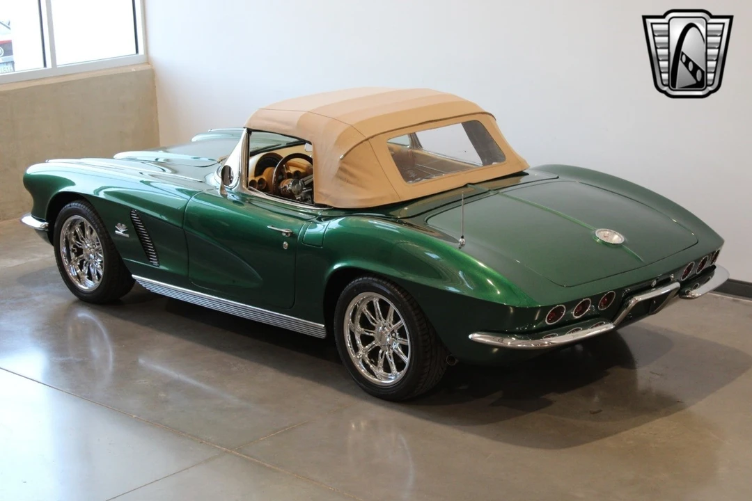 1962 Chevrolet Corvette C1 - Image 10 of 12