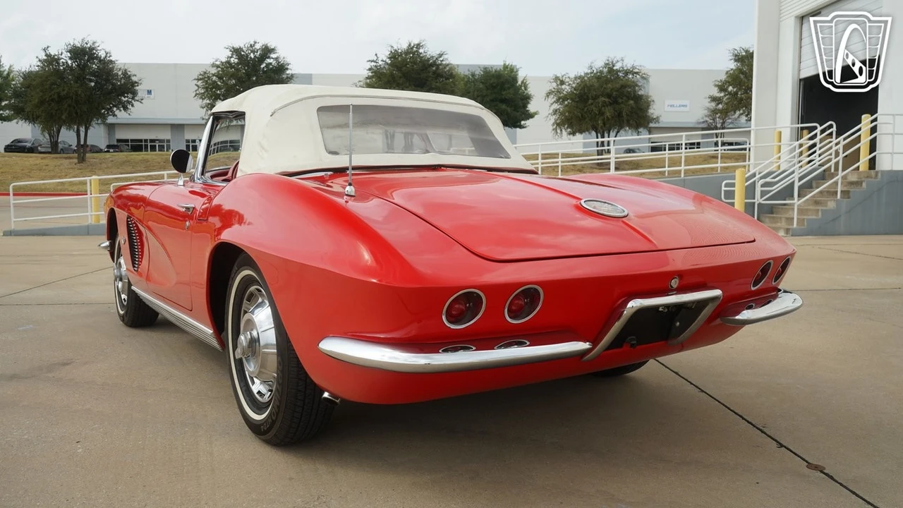 1962 Chevrolet Corvette C1 - Image 11 of 12