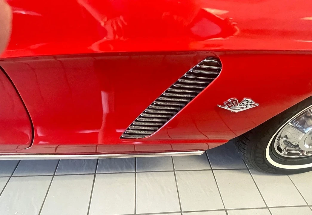 1962 Chevrolet Corvette C1 - Image 11 of 21