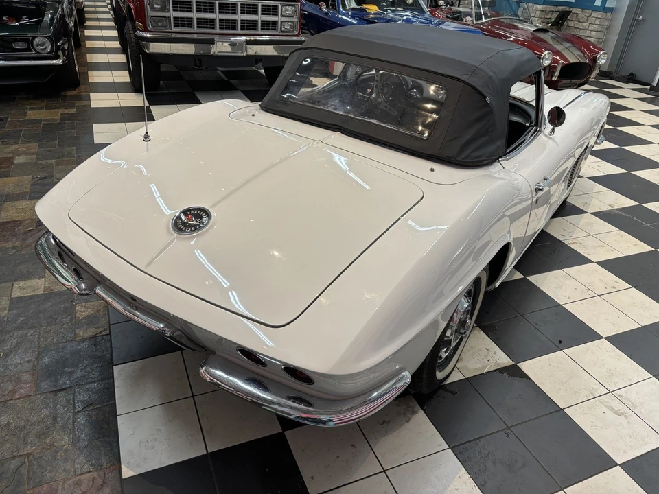 1962 Chevrolet Corvette C1 - Image 6 of 21