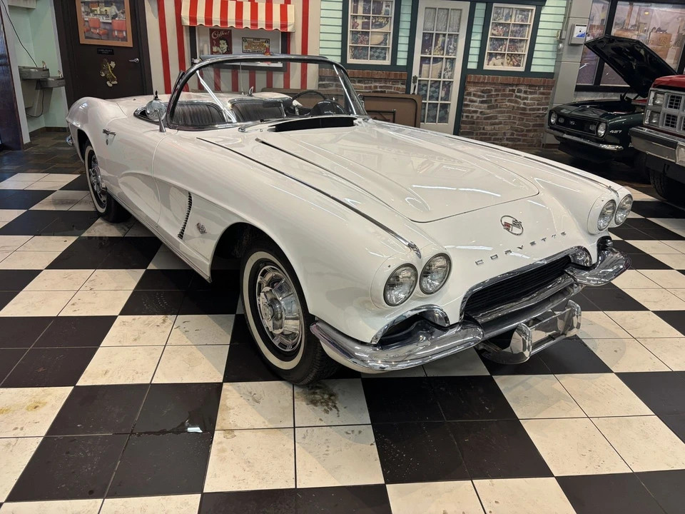 1962 Chevrolet Corvette C1 - Image 13 of 21