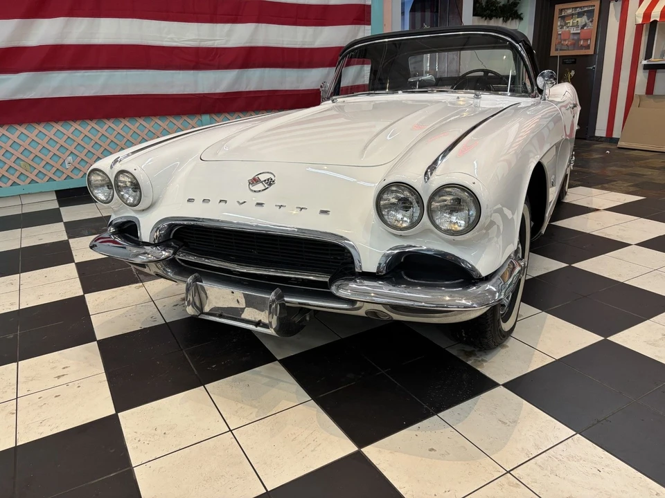 1962 Chevrolet Corvette C1 - Image 10 of 21