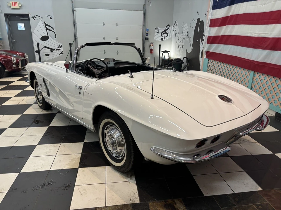1962 Chevrolet Corvette C1 - Image 17 of 21