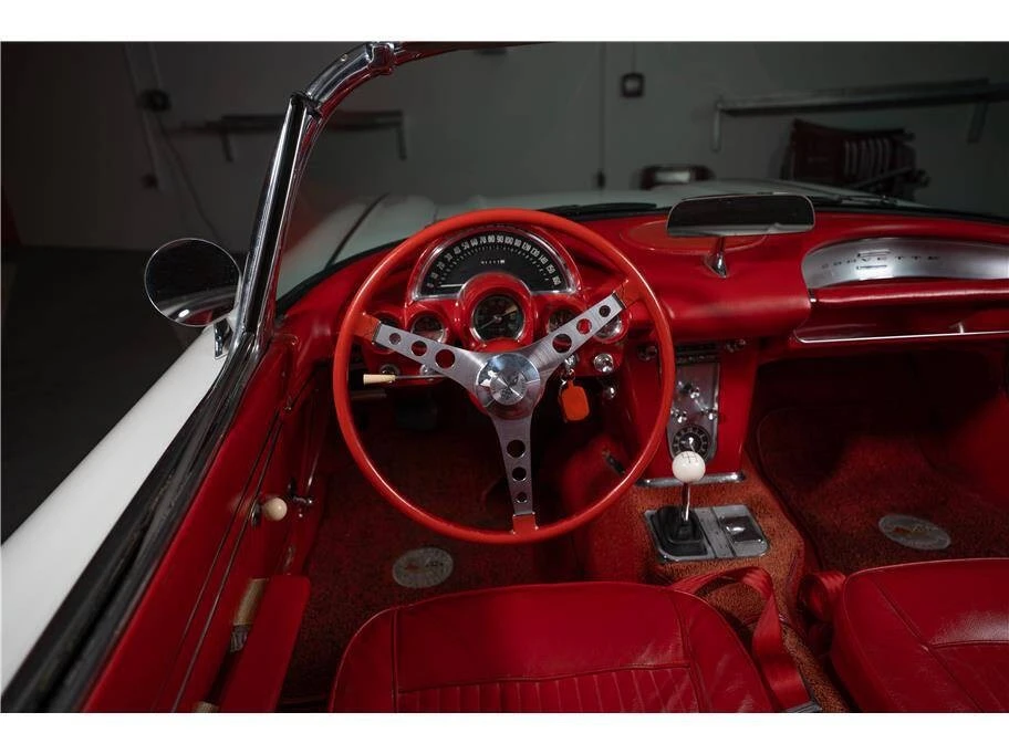 1962 Chevrolet Corvette C1 - Image 10 of 31