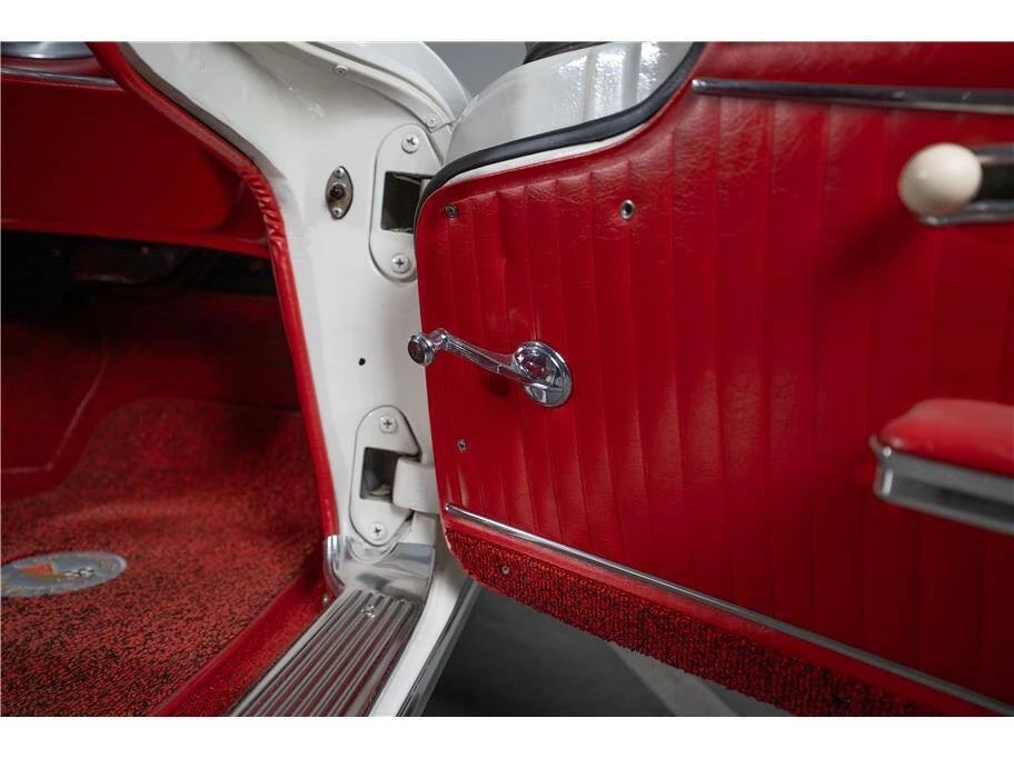 1962 Chevrolet Corvette C1 - Image 30 of 31