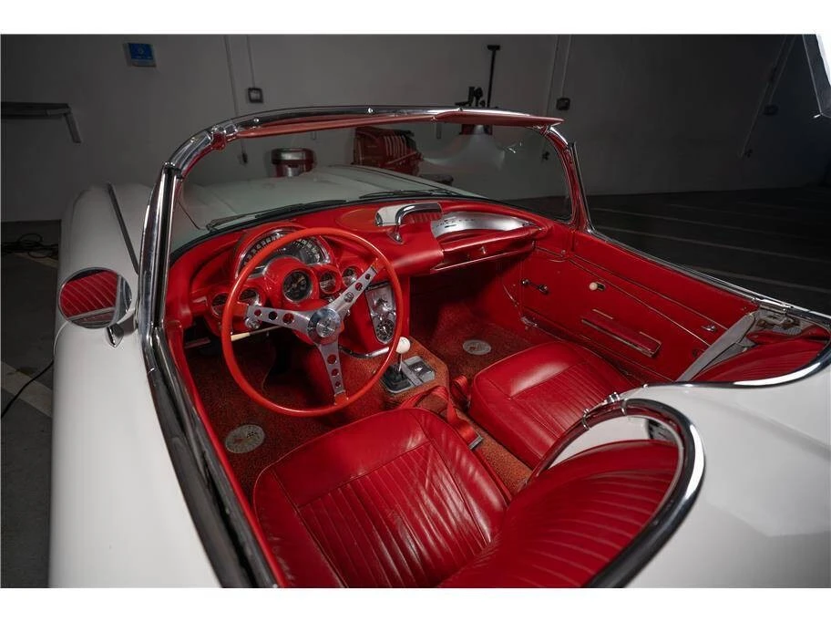 1962 Chevrolet Corvette C1 - Image 7 of 31