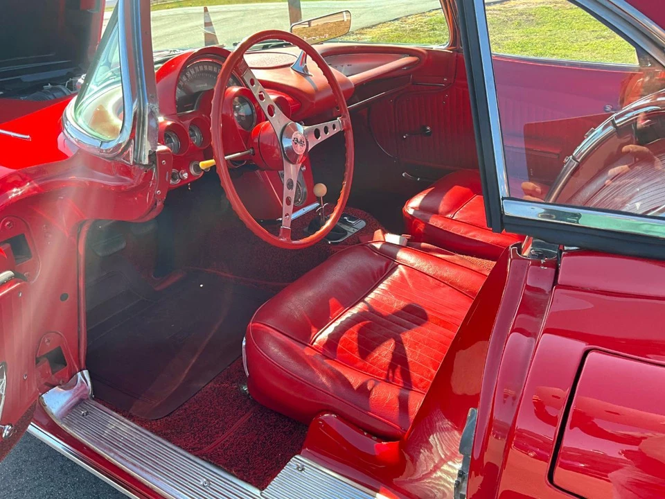 1962 Chevrolet Corvette C1 - Image 12 of 15