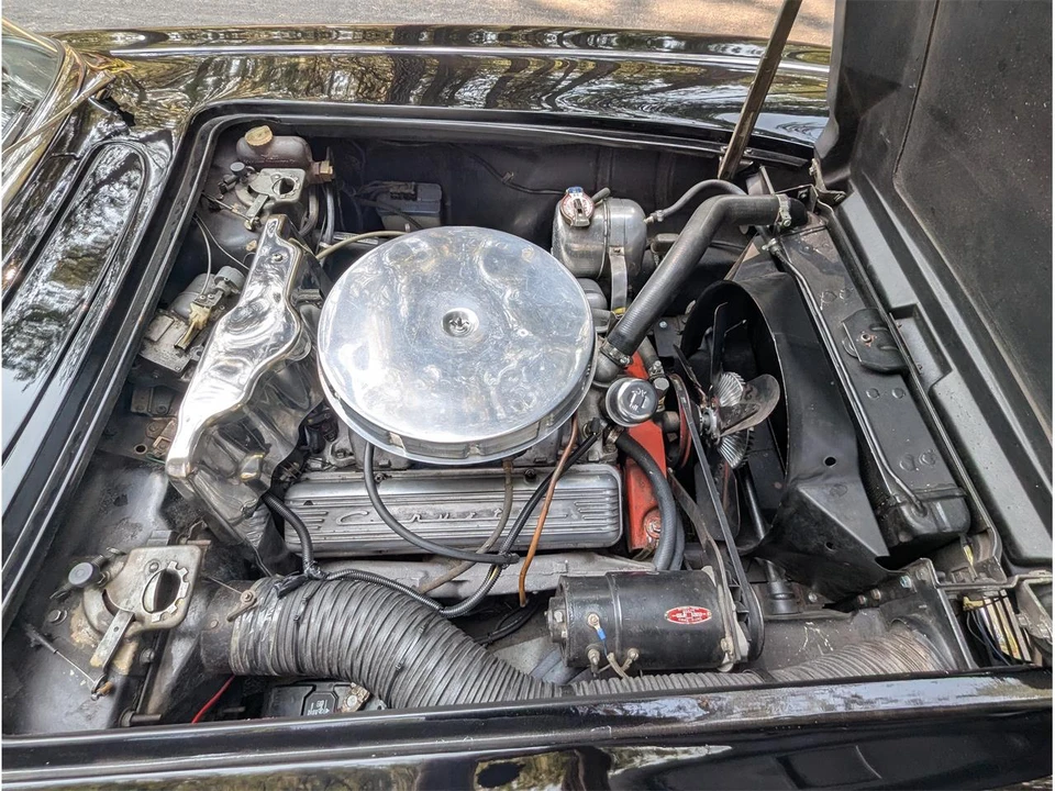 1962 Chevrolet Corvette C1 - Image 18 of 31